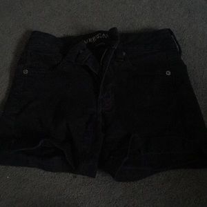 American Eagle Midi shorts